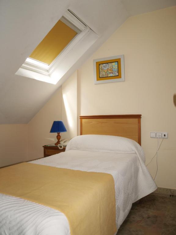 Hotel Al-Yussana Lucena Camera foto