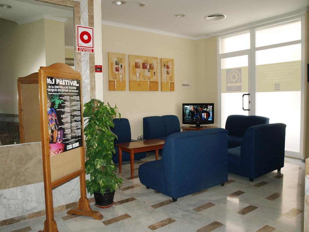 Hotel Al-Yussana Lucena Esterno foto