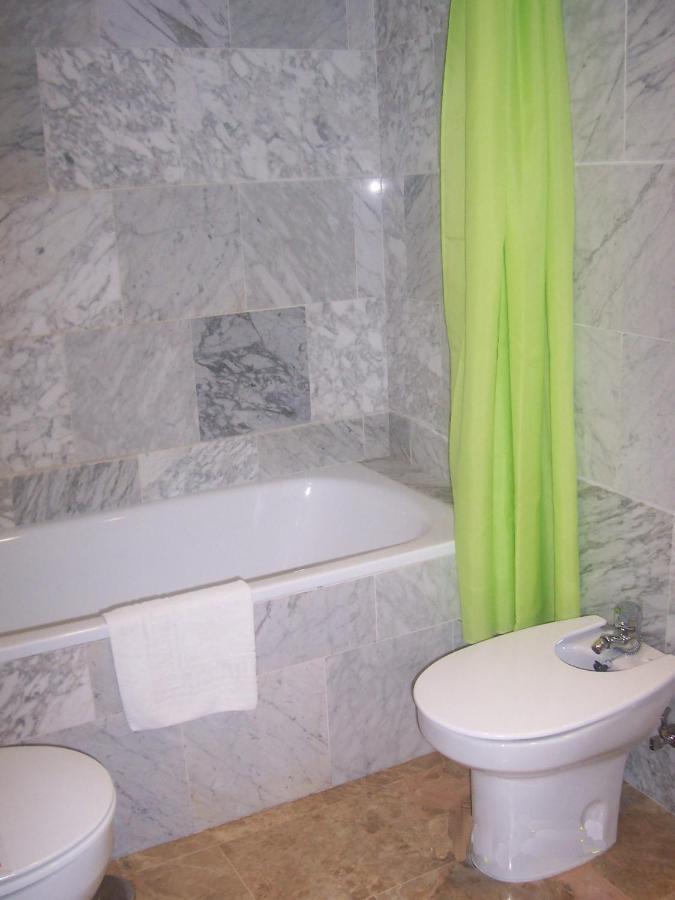 Hotel Al-Yussana Lucena Camera foto